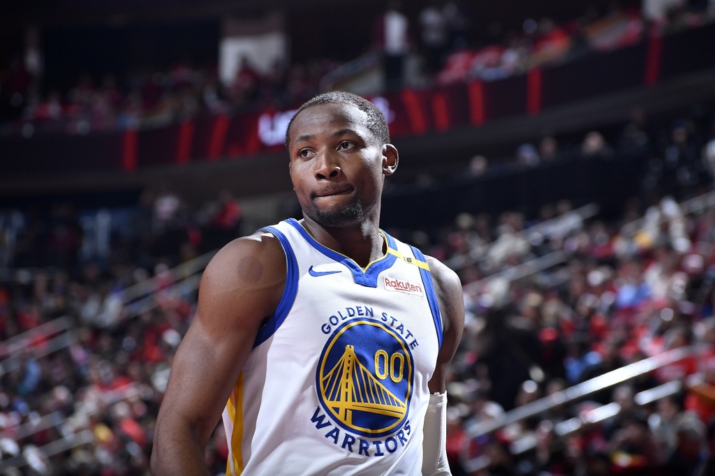 邓利维：库明加会保持好状态&专注于球队 做好自己就能有好的角色