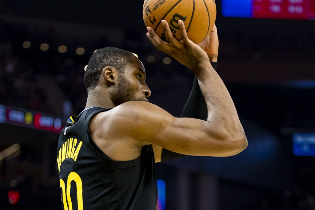 Shams：库明加阵营提出增强版资质报价+放弃否决权 勇士拒绝了